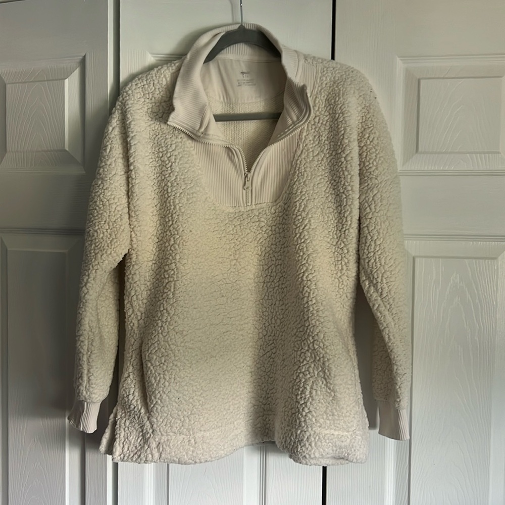 White Sherpa Aerie Women’s Pullover